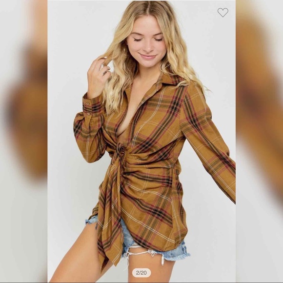 Brandy Ruched Waist Plaid Button Down- Camel - Picture 2 of 5